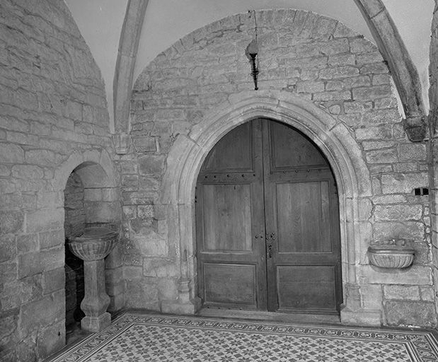 Vestibule. © Yves Sancey / Région Bourgogne-Franche-Comté, Inventaire du patrimoine - 1985
