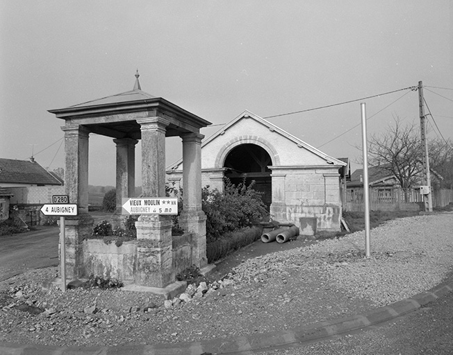 Vue d'ensemble. © Yves Sancey / Région Bourgogne-Franche-Comté, Inventaire du patrimoine - 1985