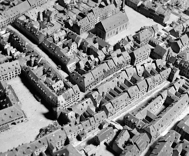 Ilot entre le canal de la Schliffe et la rue des Febvres, 1823-1826. Extrait du plan-relief de 1823-1826, par R.G.I. Wild, échelle 1:1000 (conservé au Musée historique du Vieux Montbéliard). © Yves Sancey / Région Bourgogne-Franche-Comté, Inventaire du patrimoine - 1986