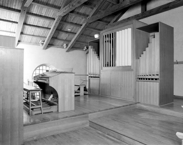 Console et revers du buffet. © Jérôme Mongreville / Région Bourgogne-Franche-Comté, Inventaire du patrimoine - 1986