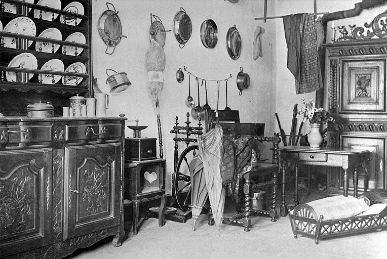 Intérieur montbéliardais, 1er tiers 20e siècle. © Jérôme  Mongreville (reproduction) / Région Bourgogne-Franche-Comté, Inventaire du patrimoine - 1986