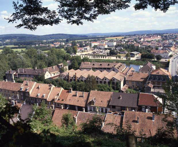 Vue depuis la colline du Gélot. © Yves Sancey / Région Bourgogne-Franche-Comté, Inventaire du patrimoine - 1986