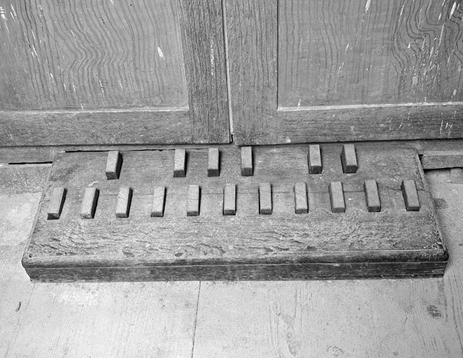 Pédalier, vu de face en plongée. © Jérôme Mongreville / Région Bourgogne-Franche-Comté, Inventaire du patrimoine - 1986