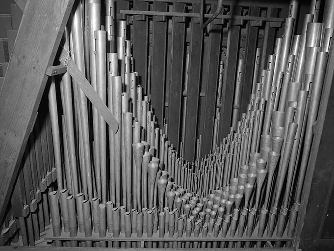 Tuyauterie du récit, vue générale de face. © Jérôme Mongreville / Région Bourgogne-Franche-Comté, Inventaire du patrimoine - 1986