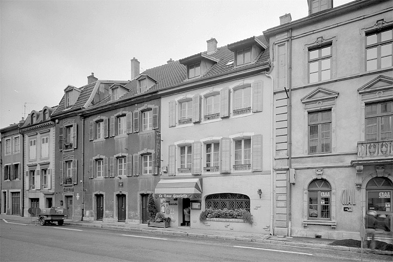 Maisons 57 et 59, rue du Faubourg. 18e siècle. © Jérôme Mongreville / Région Bourgogne-Franche-Comté, Inventaire du patrimoine - 1987