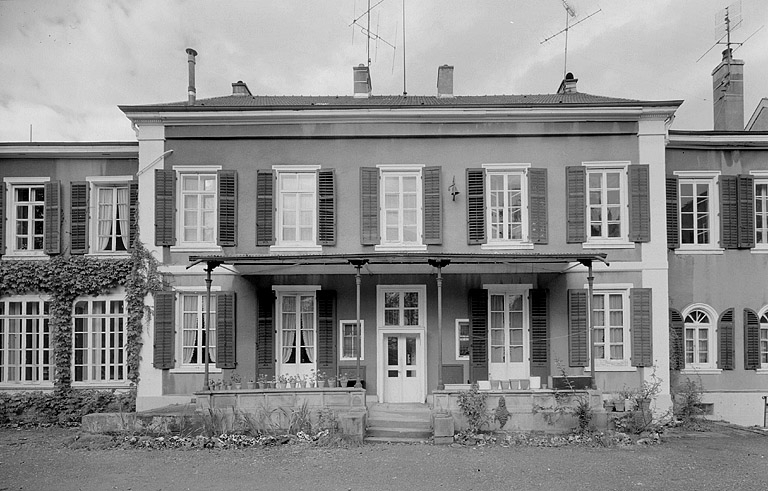 Façade sur jardin. Partie centrale. © Jérôme Mongreville / Région Bourgogne-Franche-Comté, Inventaire du patrimoine - 1987