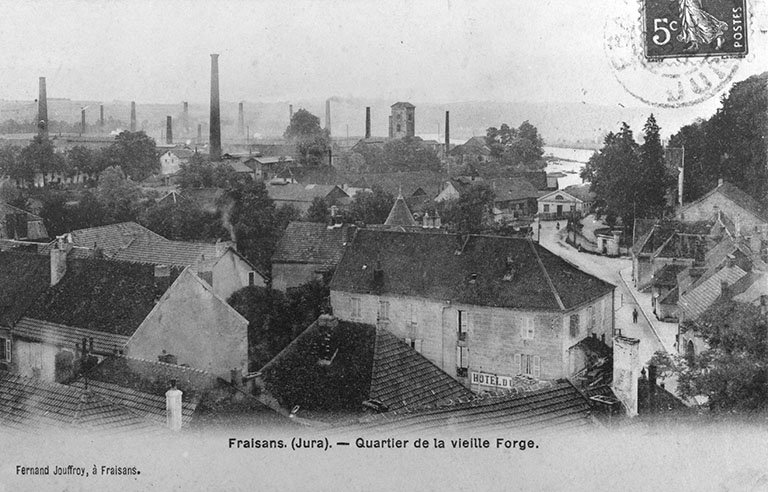 Fraisans (Jura). - Quartier de la vieille Forge. © Yves  Sancey (reproduction) / Région Bourgogne-Franche-Comté, Inventaire du patrimoine - 1988 Fraisans (Jura). - Quartier de la vieille Forge. © Yves  Sancey (reproduction) / Région Bourgogne-Franche-Comté, Inventaire du patrimoine - 1988
