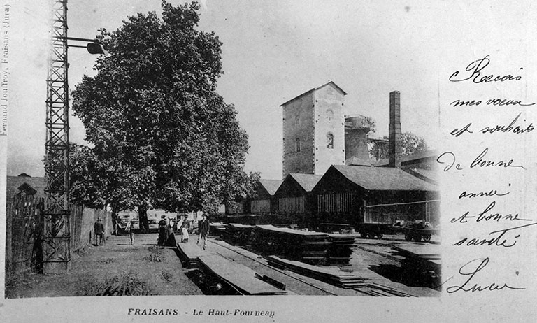 Fraisans - Le Haut-Fourneau vu de l'ouest. © Yves  Sancey (reproduction) / Région Bourgogne-Franche-Comté, Inventaire du patrimoine - 1988 Fraisans - Le Haut-Fourneau vu de l'ouest. © Yves  Sancey (reproduction) / Région Bourgogne-Franche-Comté, Inventaire du patrimoine - 1988