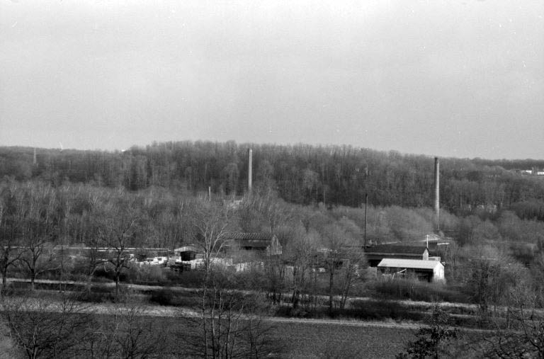 Vue d'ensemble depuis le nord. © Laurent Poupard / Région Bourgogne-Franche-Comté, Inventaire du patrimoine - 1988