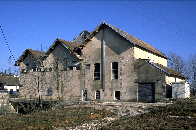 Centrale vue de trois quarts droit. © Laurent Poupard / Région Bourgogne-Franche-Comté, Inventaire du patrimoine - 1988