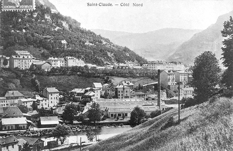 Saint-Claude. - Côté nord. © Yves  Sancey (reproduction) / Région Bourgogne-Franche-Comté, Inventaire du patrimoine - 1988
