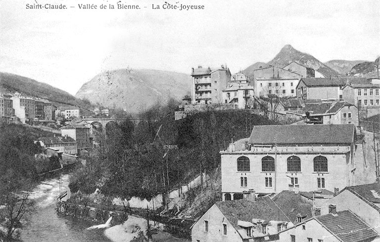 Saint-Claude. - Vallée de la Bienne. - La Côte-Joyeuse. © Yves  Sancey (reproduction) / Région Bourgogne-Franche-Comté, Inventaire du patrimoine - 1988