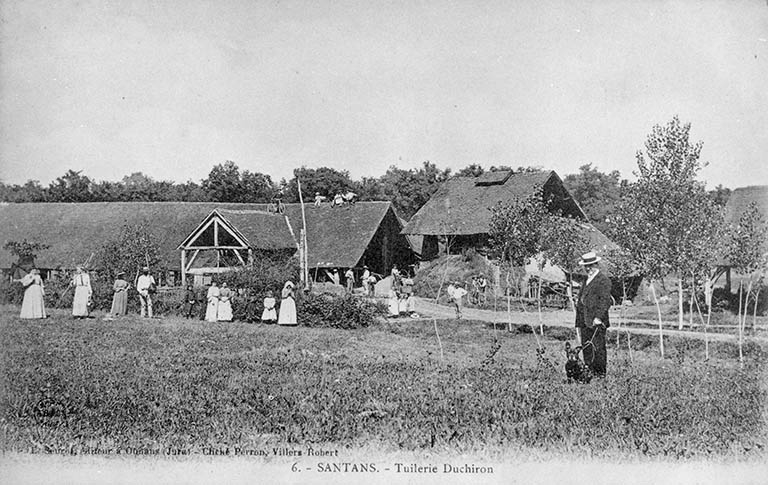 Santans - Tuilerie Duchiron. © Yves  Sancey (reproduction), Perron / Région Bourgogne-Franche-Comté, Inventaire du patrimoine - 1988