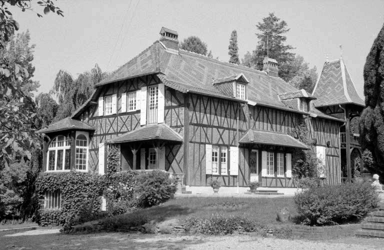 Logement patronal (O), vu de trois quarts gauche. © Laurent Poupard / Région Bourgogne-Franche-Comté, Inventaire du patrimoine - 1989