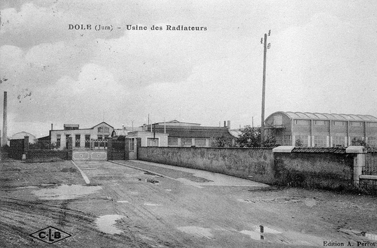 Dole (Jura) - Usine des radiateurs. © Laurent  Poupard (reproduction), Lardier C. / Région Bourgogne-Franche-Comté, Inventaire du patrimoine - 1989 Dole (Jura) - Usine des radiateurs. © Laurent  Poupard (reproduction), Lardier C. / Région Bourgogne-Franche-Comté, Inventaire du patrimoine - 1989