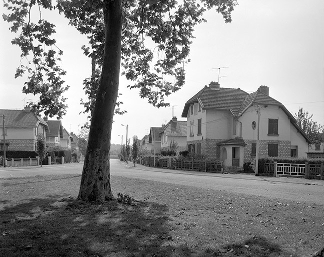 Vue de situation. © Yves Sancey / Région Bourgogne-Franche-Comté, Inventaire du patrimoine - 1989