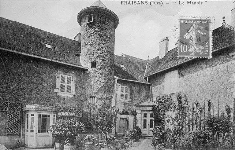 Fraisans (Jura) - " Le Manoir ". © Laurent  Poupard (reproduction) / Région Bourgogne-Franche-Comté, Inventaire du patrimoine - 1989 Fraisans (Jura) - " Le Manoir ". © Laurent  Poupard (reproduction) / Région Bourgogne-Franche-Comté, Inventaire du patrimoine - 1989