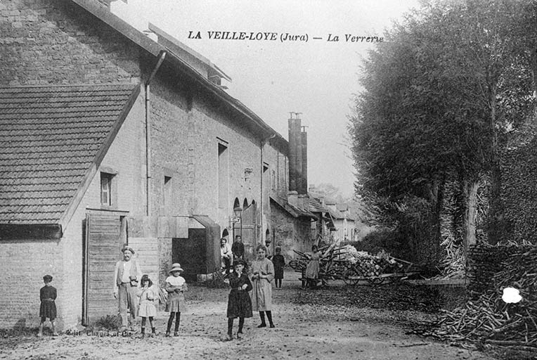 La Vieille-Loye (Jura) - La Verrerie. © Laurent  Poupard (reproduction) / Région Bourgogne-Franche-Comté, Inventaire du patrimoine - 1989 La Vieille-Loye (Jura) - La Verrerie. © Laurent  Poupard (reproduction) / Région Bourgogne-Franche-Comté, Inventaire du patrimoine - 1989