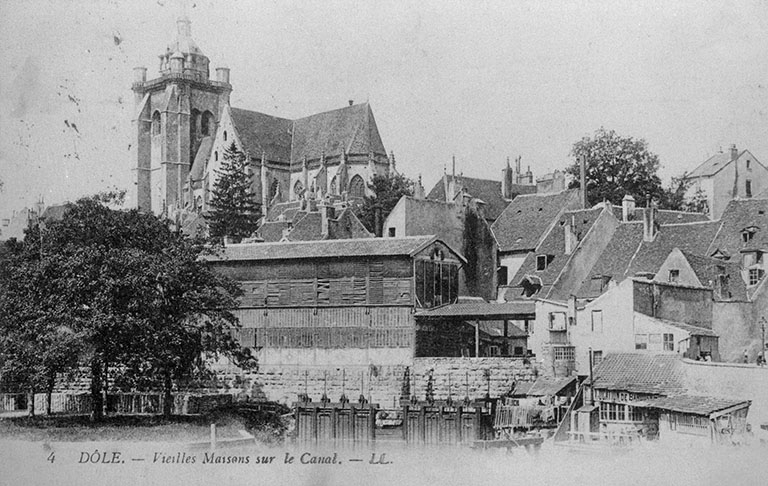 Dôle. - Vieilles Maisons sur le Canal. © Laurent  Poupard (reproduction) / Région Bourgogne-Franche-Comté, Inventaire du patrimoine - 1989