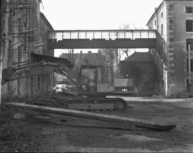 Vue rapprochée de la passerelle en 1989. © Yves Sancey / Région Bourgogne-Franche-Comté, Inventaire du patrimoine - 1989