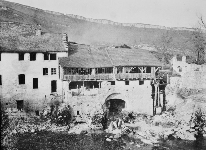 Façade de la scierie sur la Bienne. © Jérôme  Mongreville (reproduction) / Région Bourgogne-Franche-Comté, Inventaire du patrimoine - 1990