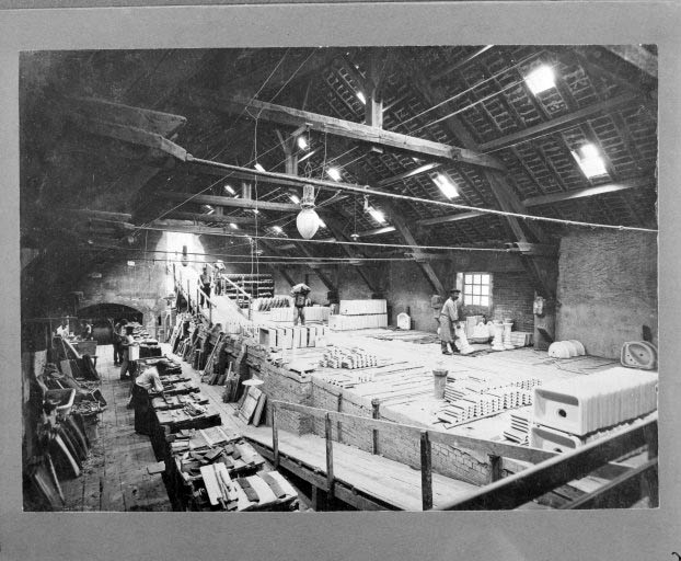 Partie supérieure du four Dinz (servant de séchoir). © Jérôme  Mongreville (reproduction) / Région Bourgogne-Franche-Comté, Inventaire du patrimoine - 1990