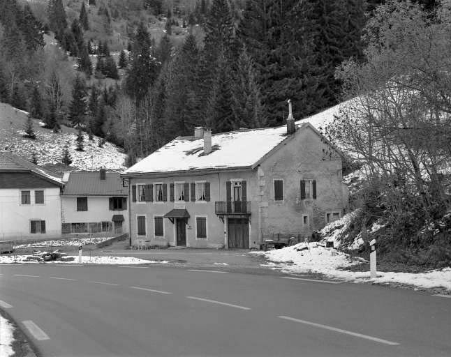 Atelier de trois quarts droite. © Yves Sancey / Région Bourgogne-Franche-Comté, Inventaire du patrimoine - 1990