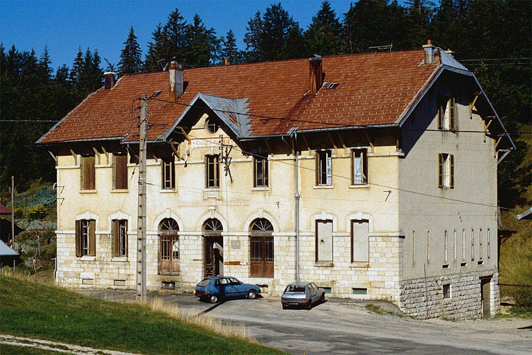 Fromagerie vue de trois quarts droit. © Laurent Poupard / Région Bourgogne-Franche-Comté, Inventaire du patrimoine - 1990