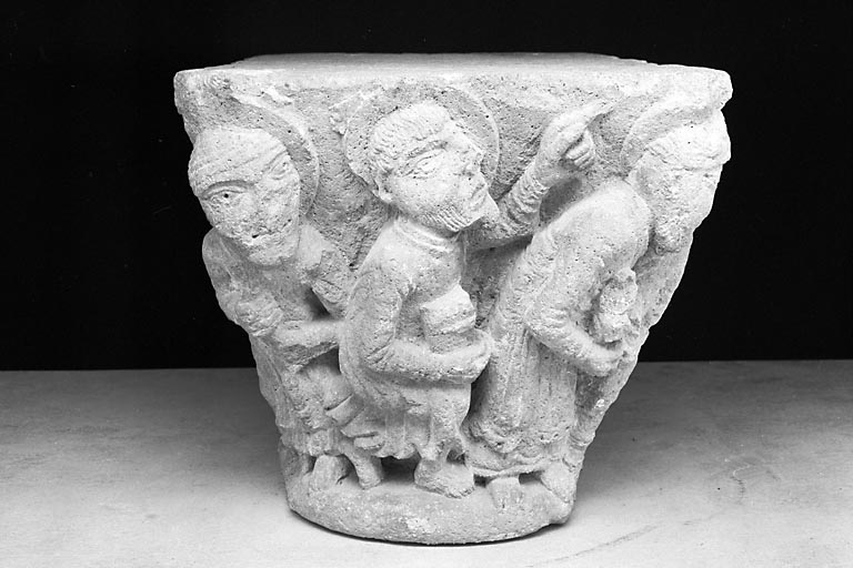 Premier petit côté : trois apôtres. © Jérôme Mongreville / Région Bourgogne-Franche-Comté, Inventaire du patrimoine - 1990