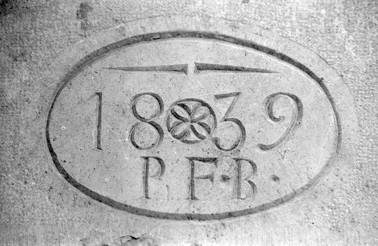 Chronogramme. © Laurent Poupard / Région Bourgogne-Franche-Comté, Inventaire du patrimoine - 1990