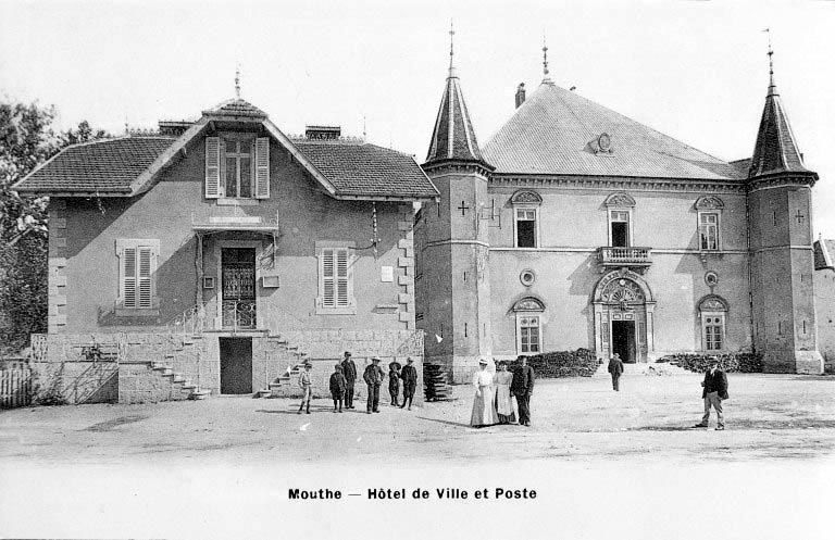 Mouthe - Hôtel de Ville et Poste, 1ère moitié 20e siècle. © Jérôme  Mongreville (reproduction) / Région Bourgogne-Franche-Comté, Inventaire du patrimoine - 1991