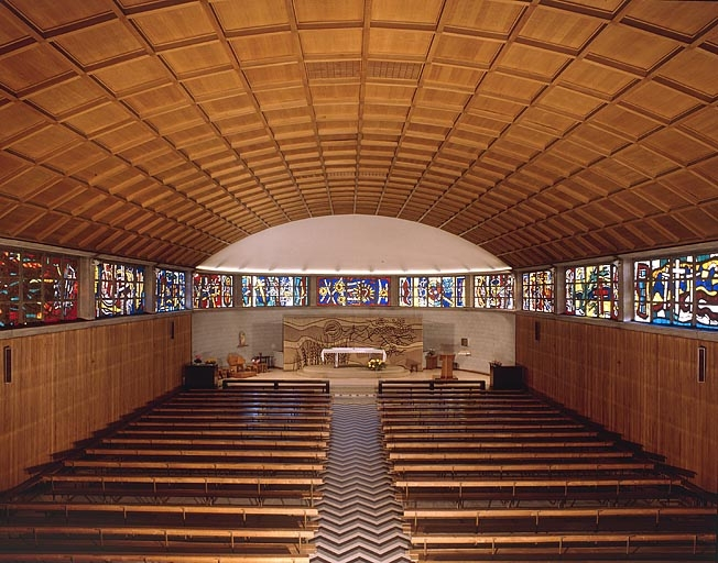 La nef vue depuis l'entrée. © Jérôme Mongreville / Région Bourgogne-Franche-Comté, Inventaire du patrimoine - 1991