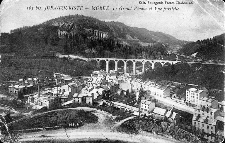 Jura-Touriste - Morez. Le Grand Viaduc et Vue partielle, vers 1915. © Jérôme  Mongreville (reproduction) / Région Bourgogne-Franche-Comté, Inventaire du patrimoine - 1991 Jura-Touriste - Morez. Le Grand Viaduc et Vue partielle, vers 1915. © Jérôme  Mongreville (reproduction) / Région Bourgogne-Franche-Comté, Inventaire du patrimoine - 1991