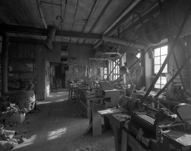 Intérieur de l'atelier d'ébauchage, depuis l'entrée. © Jérôme Mongreville / Région Bourgogne-Franche-Comté, Inventaire du patrimoine - 1991