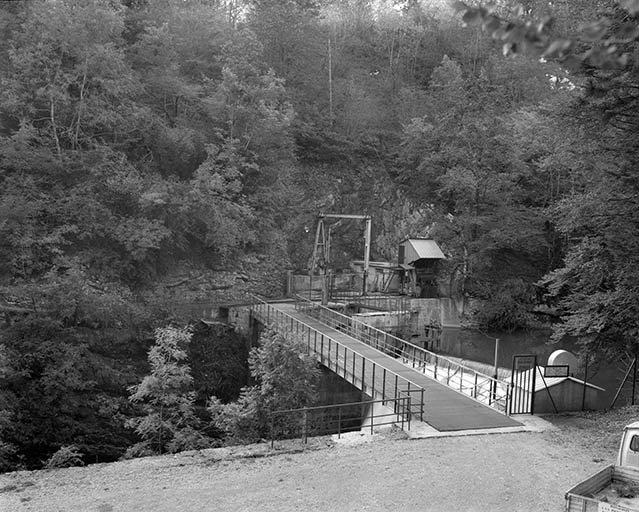 Vue d'ensemble de la prise d'eau. © Jérôme Mongreville / Région Bourgogne-Franche-Comté, Inventaire du patrimoine - 1991
