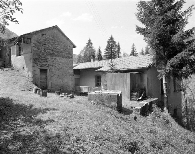 Forge et atelier (E, F). © Yves Sancey / Région Bourgogne-Franche-Comté, Inventaire du patrimoine - 1991