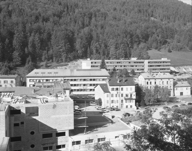 Site récent : vue d'ensemble. © Jérôme Mongreville / Région Bourgogne-Franche-Comté, Inventaire du patrimoine - 1991 Site récent : vue d'ensemble. © Jérôme Mongreville / Région Bourgogne-Franche-Comté, Inventaire du patrimoine - 1991