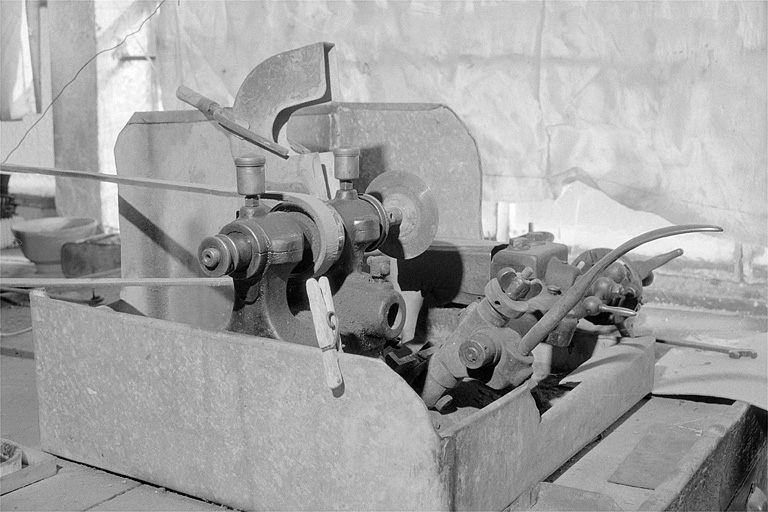 Détail de la scie. © Laurent Poupard / Région Bourgogne-Franche-Comté, Inventaire du patrimoine - 1991