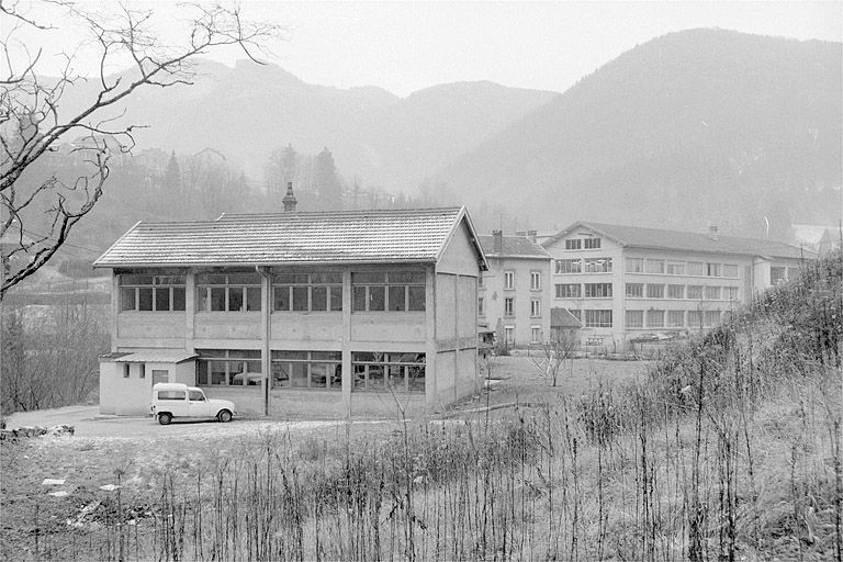 Façade latérale de l'atelier de fabrication. © Laurent Poupard / Région Bourgogne-Franche-Comté, Inventaire du patrimoine - 1991