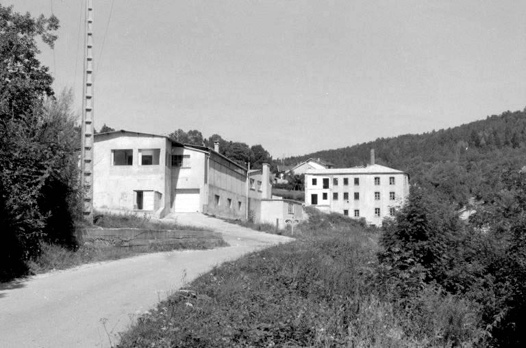 Partie récente (magasin industriel et atelier de fabrication). © Laurent Poupard / Région Bourgogne-Franche-Comté, Inventaire du patrimoine - 1991