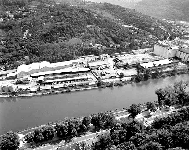 Vue d'ensemble de l'usine B depuis l'ouest : extrémité nord. © Yves Sancey / Région Bourgogne-Franche-Comté, Inventaire du patrimoine - 1992