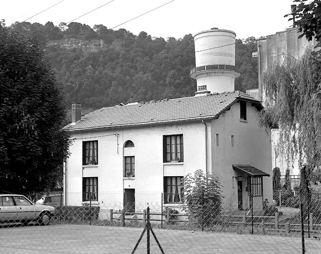 Maison de type IIIa (1, cité Rhodiacéta). © Yves Sancey / Région Bourgogne-Franche-Comté, Inventaire du patrimoine - 1992