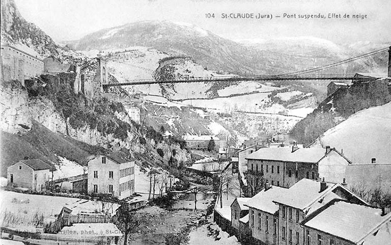 St-Claude (Jura) - Pont suspendu, Effet de neige. © Jérôme  Mongreville (reproduction) / Région Bourgogne-Franche-Comté, Inventaire du patrimoine - 1992
