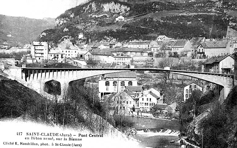 Saint-Claude (Jura) - Pont Central en Béton armé, sur la Bienne. © Jérôme  Mongreville (reproduction), E. Mandrillon / Région Bourgogne-Franche-Comté, Inventaire du patrimoine - 1992