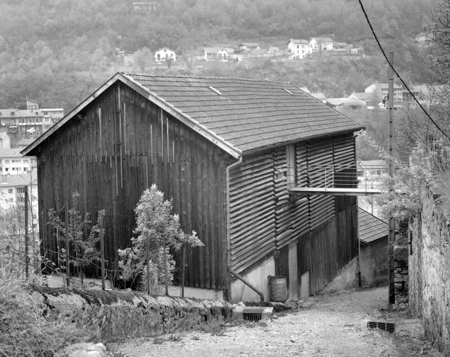 Séchoir à ébauchons. © Jérôme Mongreville / Région Bourgogne-Franche-Comté, Inventaire du patrimoine - 1992