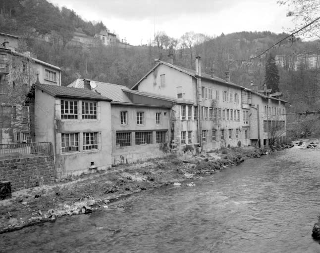 Façades sur le Tacon. © Jérôme Mongreville / Région Bourgogne-Franche-Comté, Inventaire du patrimoine - 1992