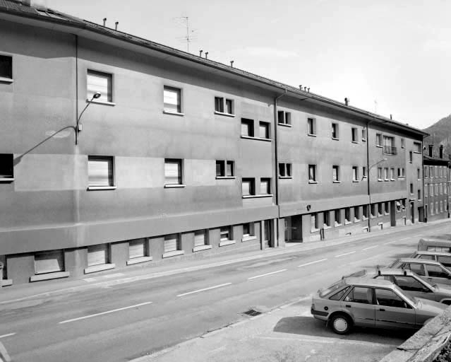 Façade antérieure des n° 12 à 14 bis. © Jérôme Mongreville / Région Bourgogne-Franche-Comté, Inventaire du patrimoine - 1992