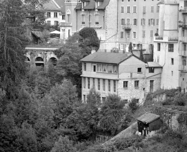 Deuxième usine depuis le sud. © Jérôme Mongreville / Région Bourgogne-Franche-Comté, Inventaire du patrimoine - 1992