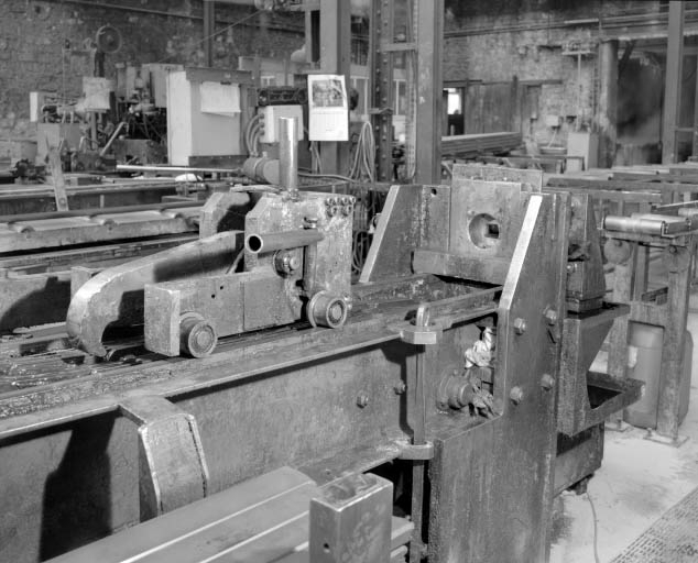 Banc d'étirage : chariot et filière. © Yves Sancey / Région Bourgogne-Franche-Comté, Inventaire du patrimoine - 1992