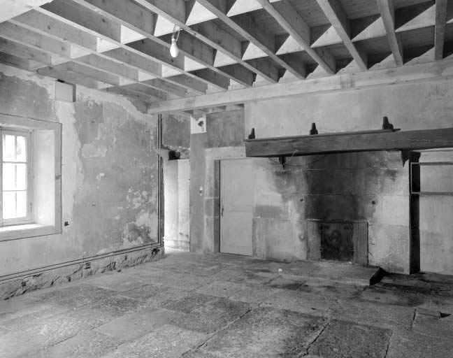 Intérieur de l'habitation : la cuisine. © Yves Sancey / Région Bourgogne-Franche-Comté, Inventaire du patrimoine - 1992